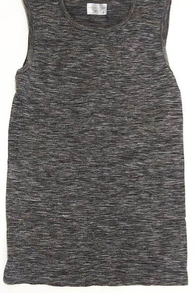 Athleta Tops - ATHLETA MEDIUM GRAY CLASSIC TANK WORKOUT TOP